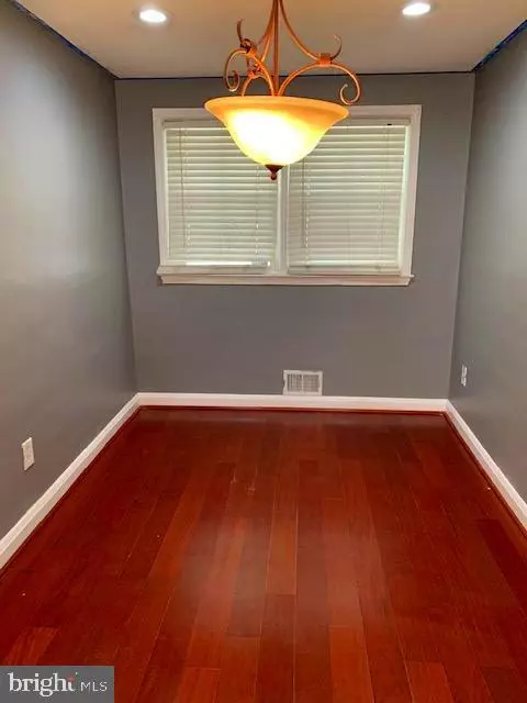 Baltimore, MD 21206,4760 HOMESDALE AVE