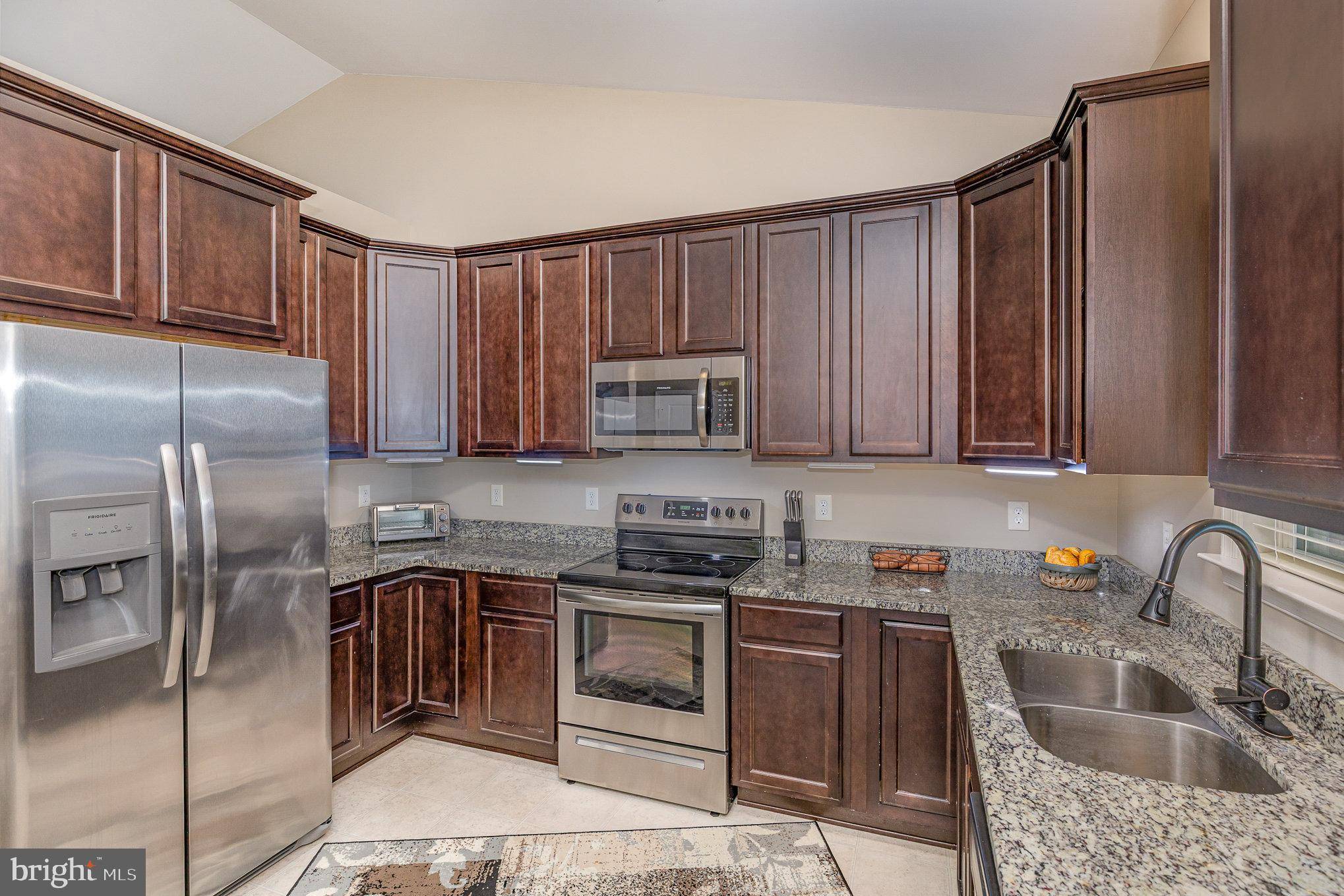 Colonial Beach, VA 22443,237 NICHOLSON DR