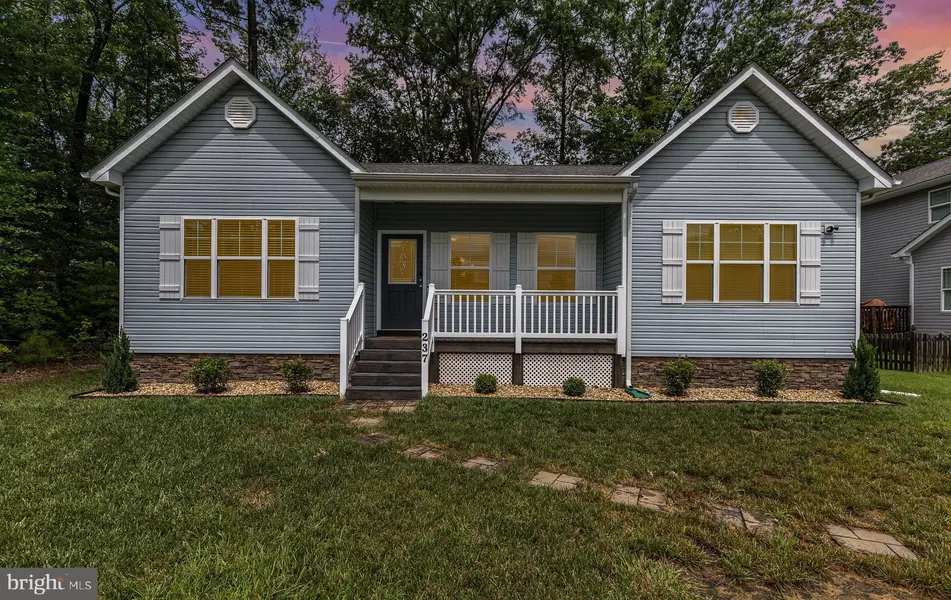 237 NICHOLSON DR, Colonial Beach, VA 22443