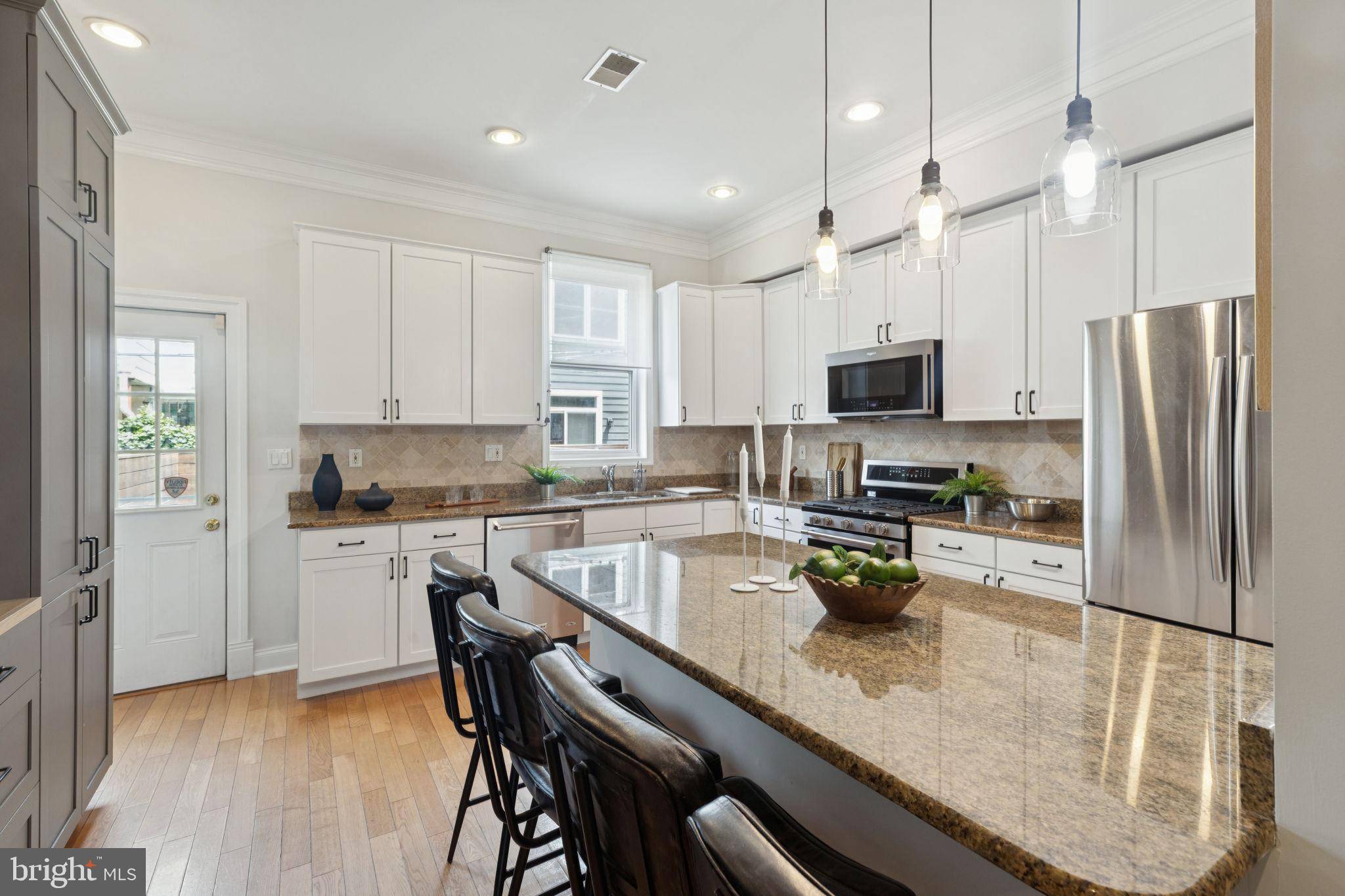 Philadelphia, PA 19146,2403 CHRISTIAN ST