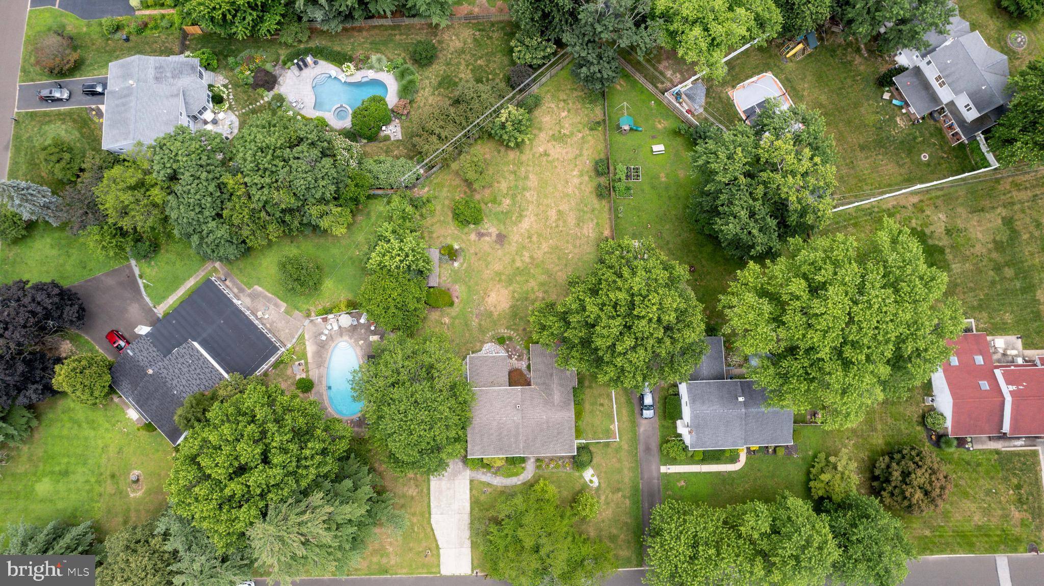 Churchville, PA 18966,319 HOLLY KNOLL