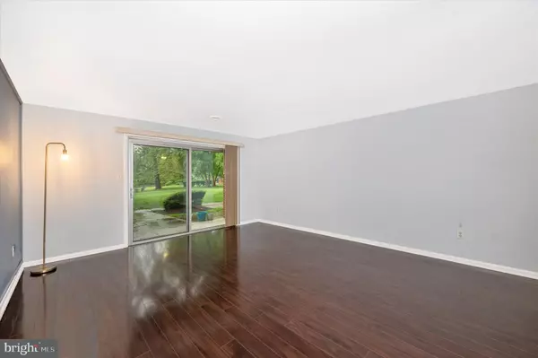 Rockville, MD 20852,10316 ROCKVILLE PIKE #101