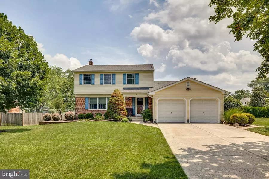 3 EUSTACE CT, Marlton, NJ 08053