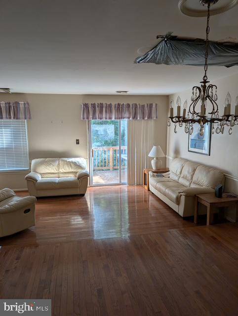 Lanham, MD 20706,6915 WOODSTREAM LN