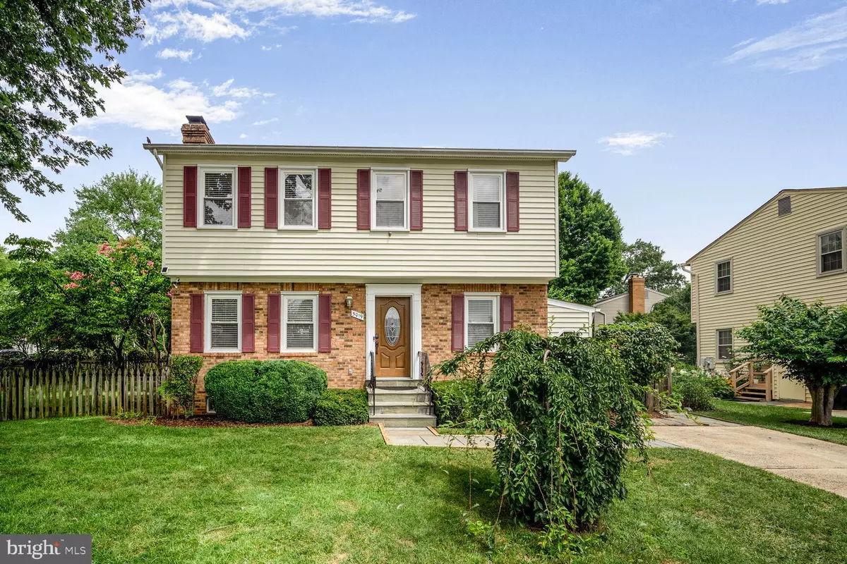 Arlington, VA 22205,5019 10TH ST N