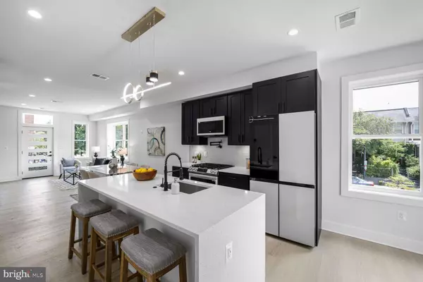 Washington, DC 20002,235 ASCOT PL NE