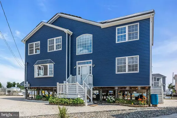 Forked River, NJ 08731,1105 TAHITI DR