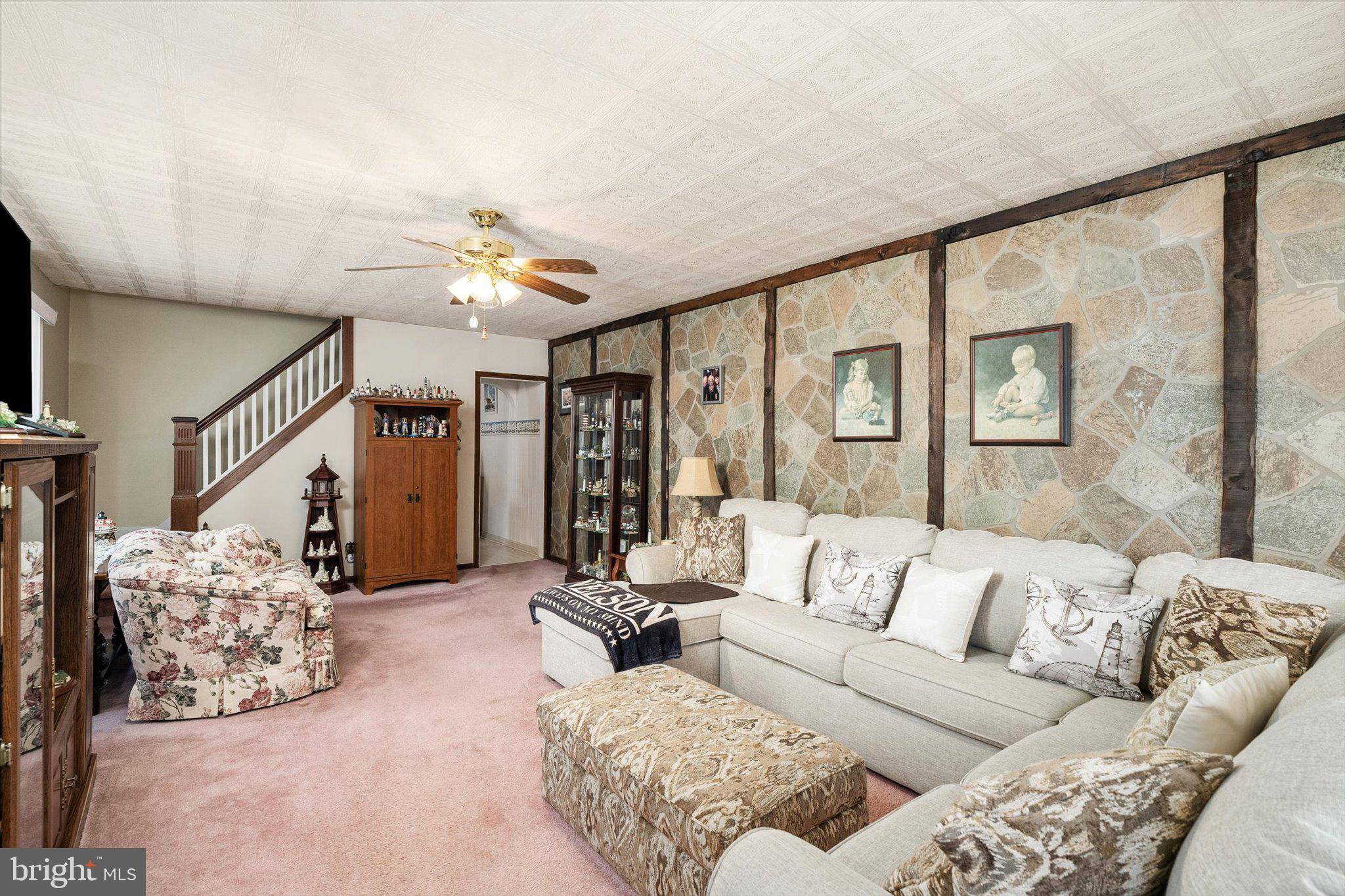 Hamilton, NJ 08610,96 MARSHALL AVE
