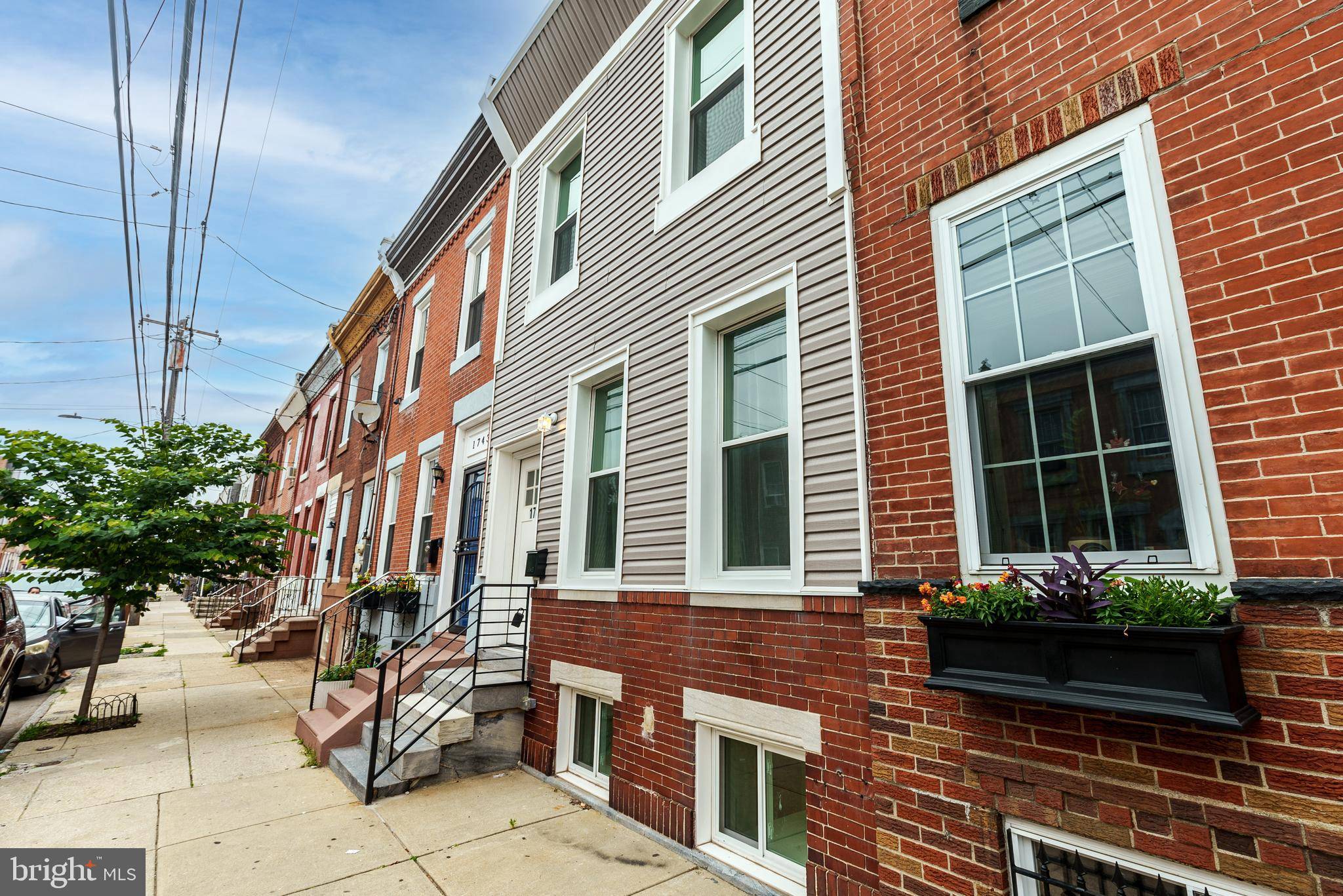 Philadelphia, PA 19145,1745 S 19TH ST