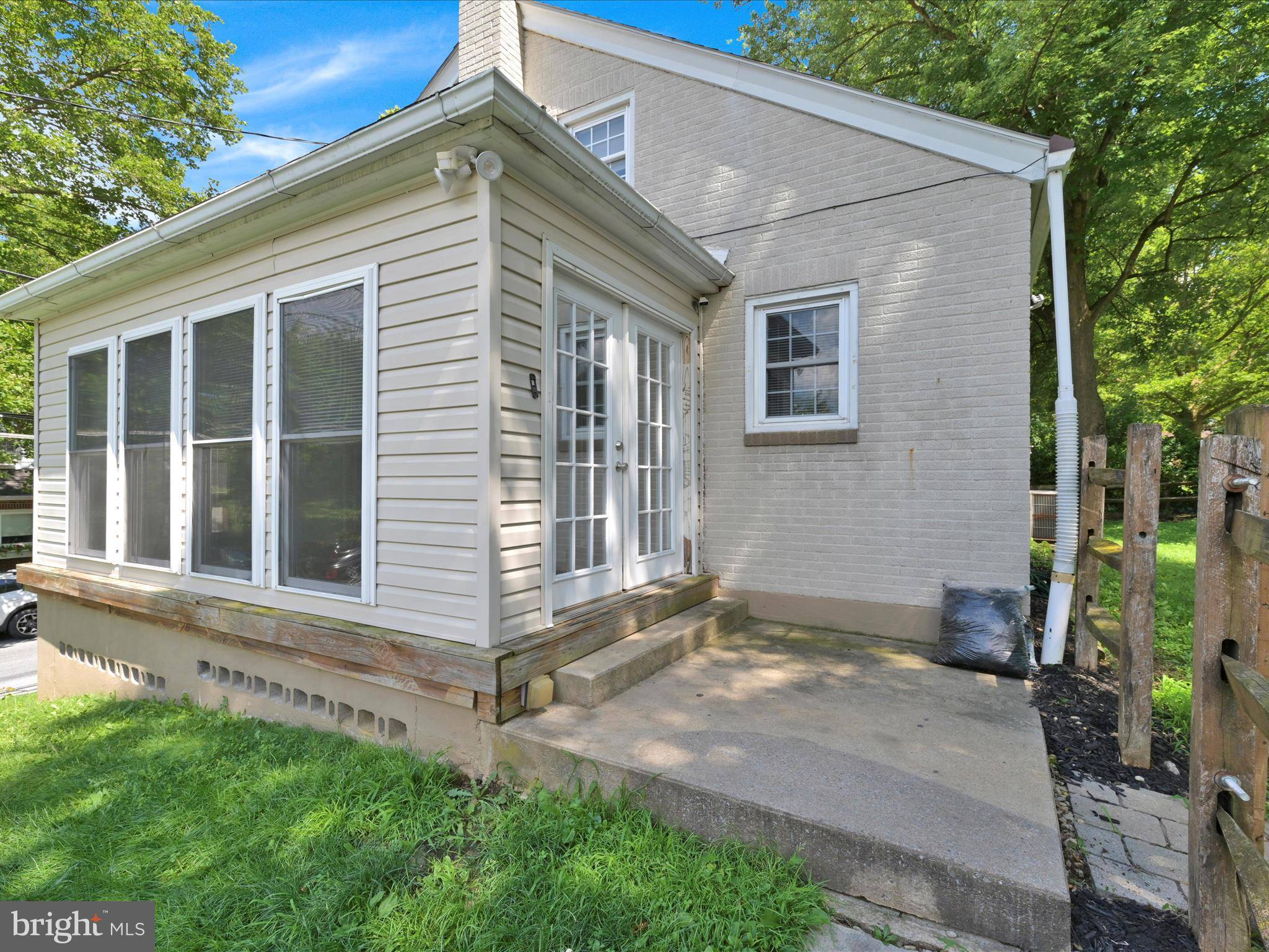 Lebanon, PA 17042,109 HILLSIDE ST