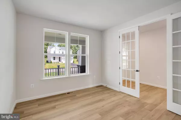 Locust Grove, VA 22508,35618 PINE NEEDLE LN