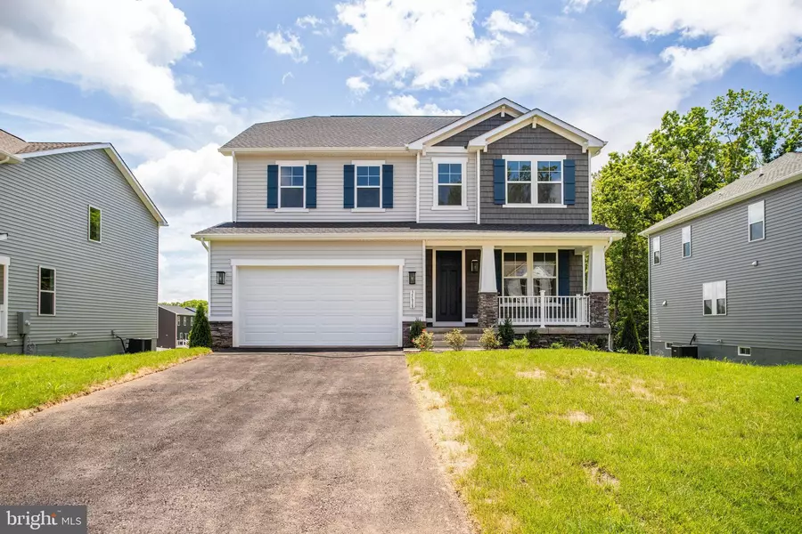 35618 PINE NEEDLE LN, Locust Grove, VA 22508