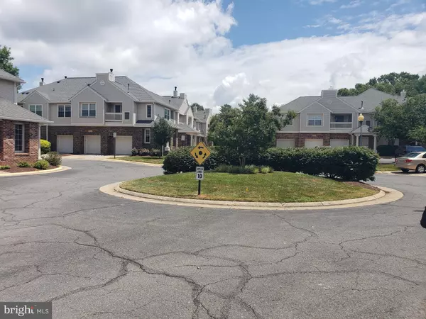 Ashburn, VA 20147,45070 BRAE TER #202