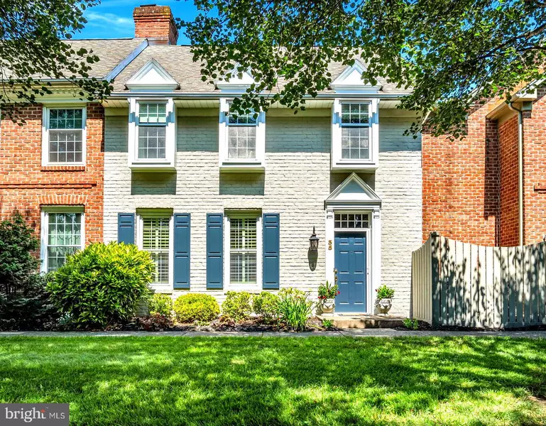 35 KENSINGTON SQ, Mechanicsburg, PA 17050