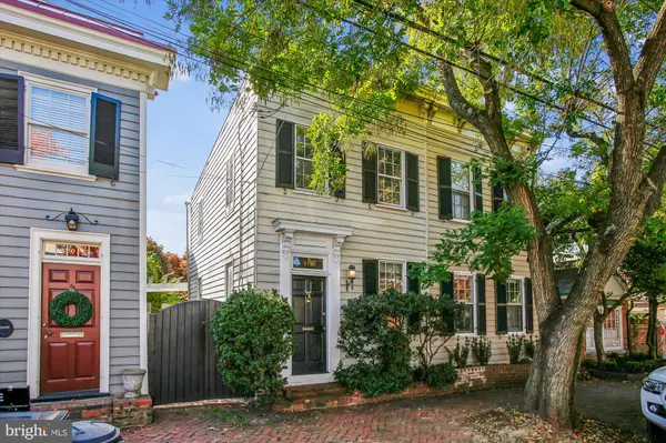 Alexandria, VA 22314,210 GIBBON ST