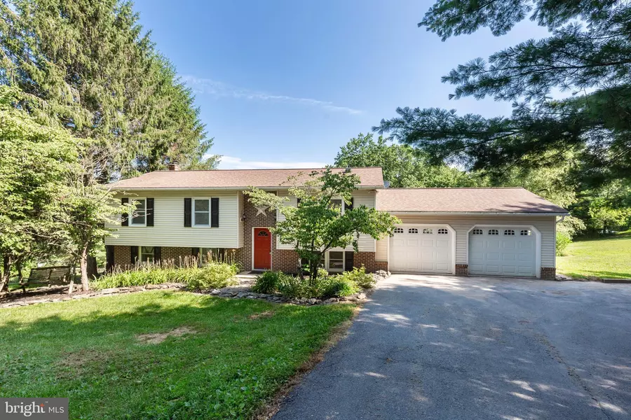 335 SHAMER RUN DR, Hampstead, MD 21074