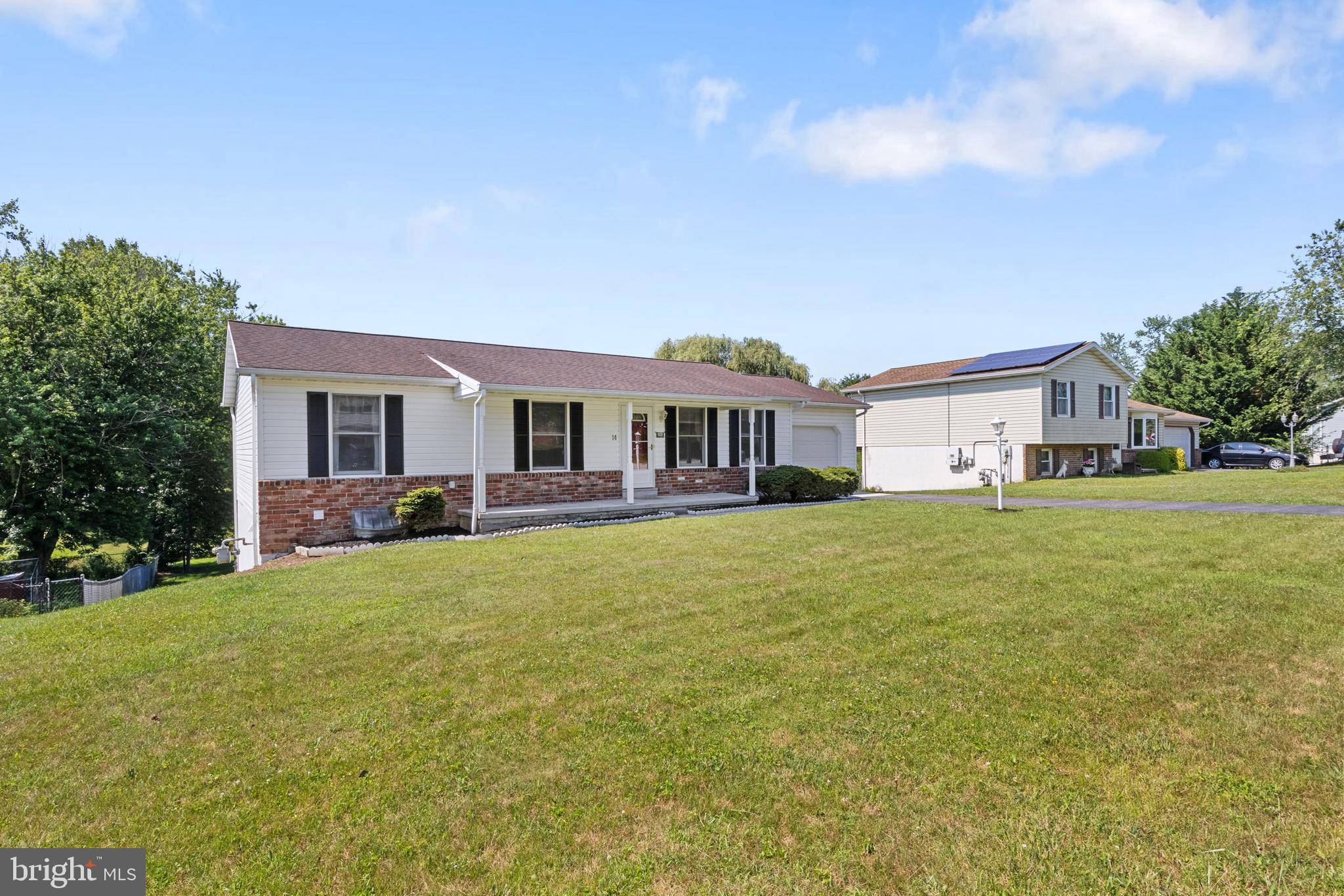 Hanover, PA 17331,14 BENJAMIN DR