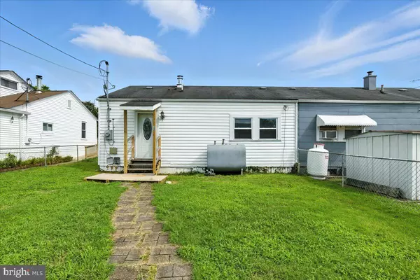 15 GREENWOOD PL, Indian Head, MD 20640