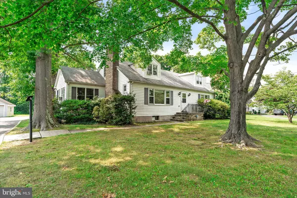 648 OLD YORK RD, East Windsor, NJ 08520