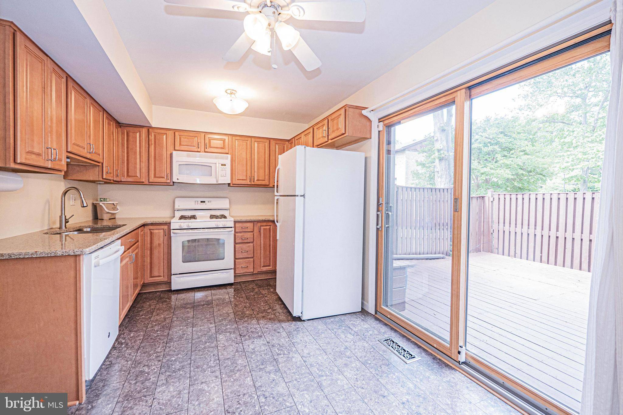 Columbia, MD 21045,9293 LAPWING CT