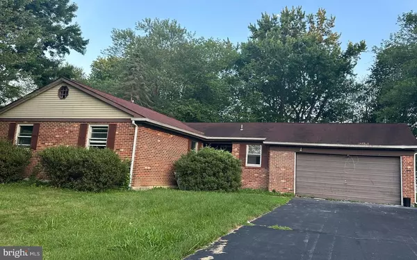 205 MARABOU DR, Newark, DE 19702