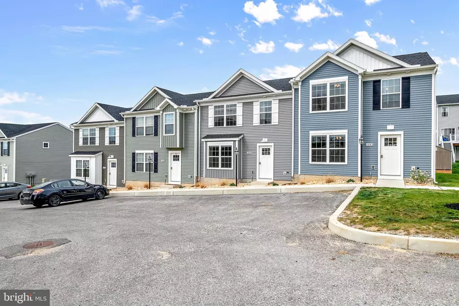 347 QUINCY DR, Red Lion, PA 17356