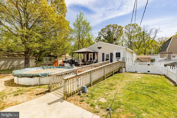 Villas, NJ 08251,220 CAROLINE AVE
