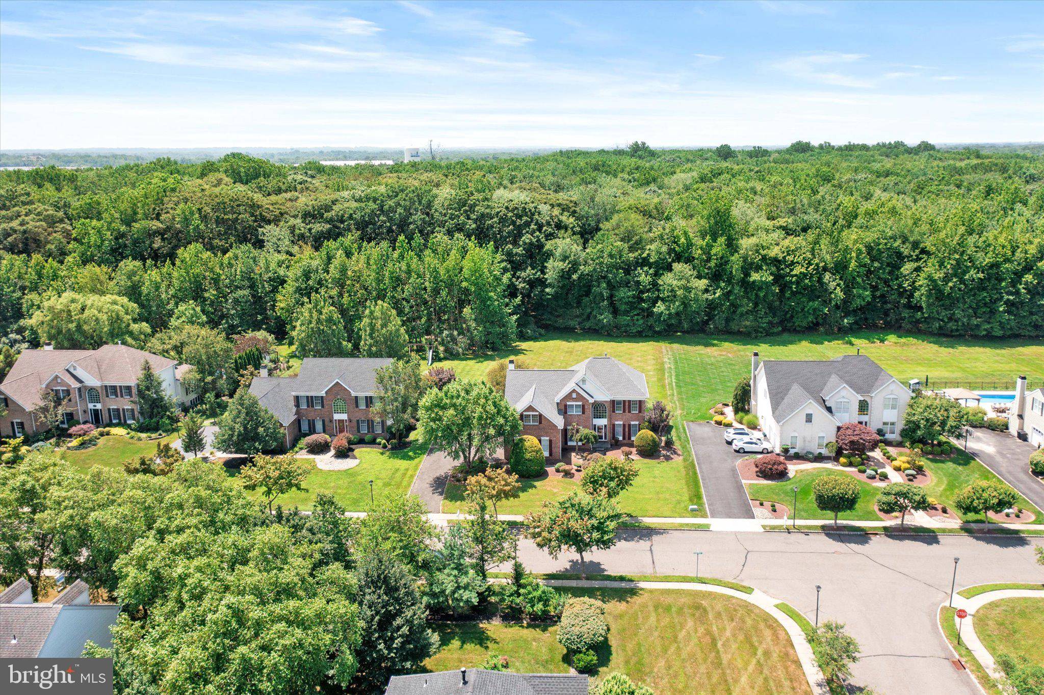Robbinsville, NJ 08691,28 PICKERING DR