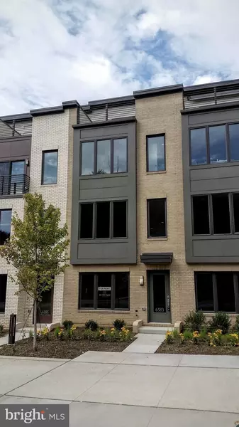 6583 ROCK SPRING, Bethesda, MD 20817