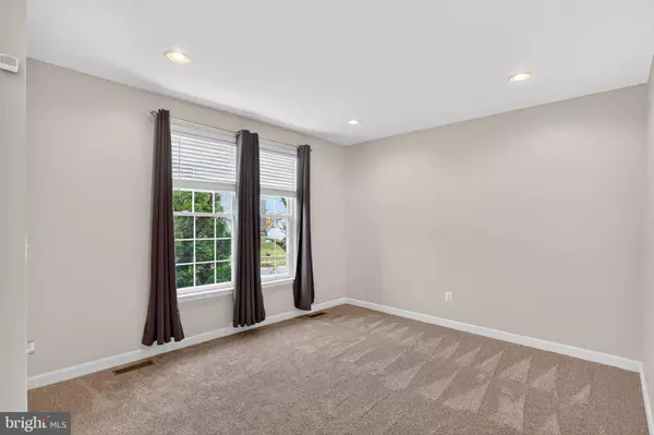 Waldorf, MD 20603,9463 BILTMORE ST