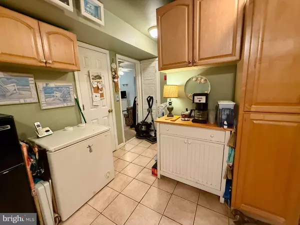 Forked River, NJ 08731,705 ROANOKE DR