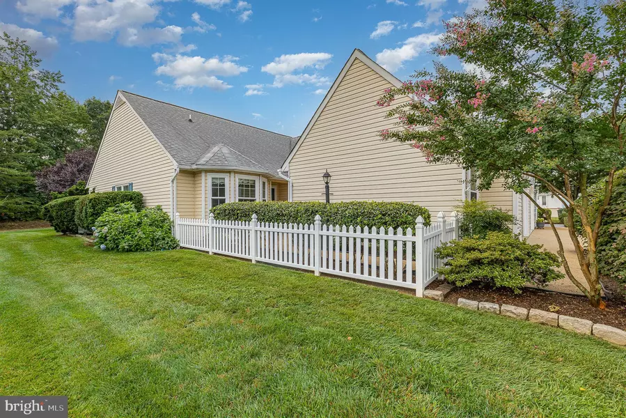 11333 SAVANNAH DR, Fredericksburg, VA 22407