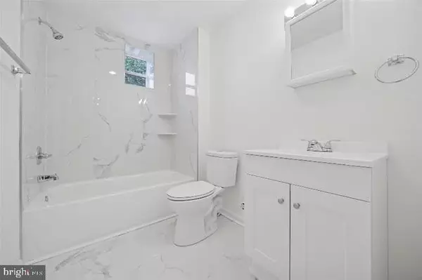 Philadelphia, PA 19143,1101 S PEACH ST