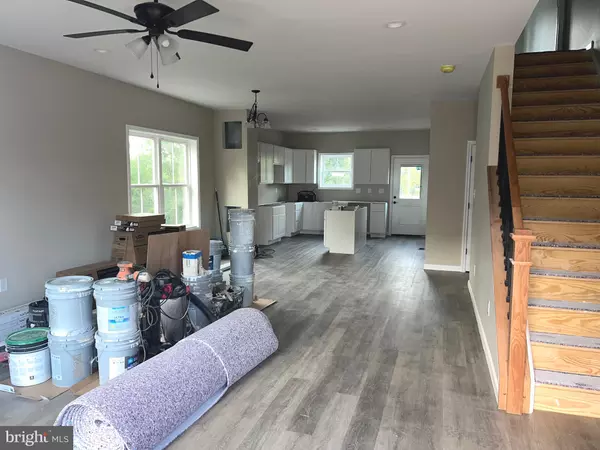 Martinsburg, WV 25405,126 MARINERIS CIR