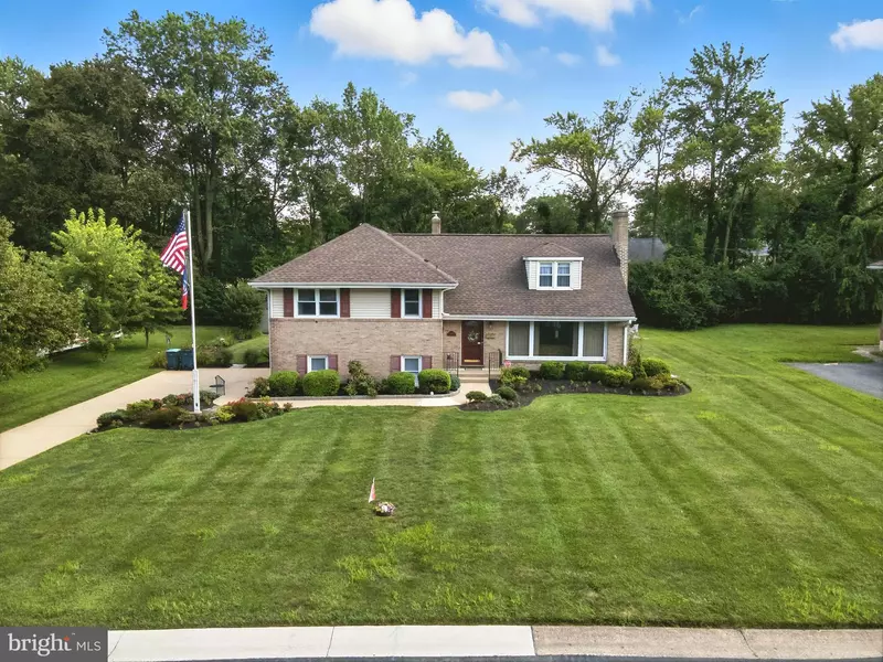 1219 EVERGREEN RD, Wilmington, DE 19803