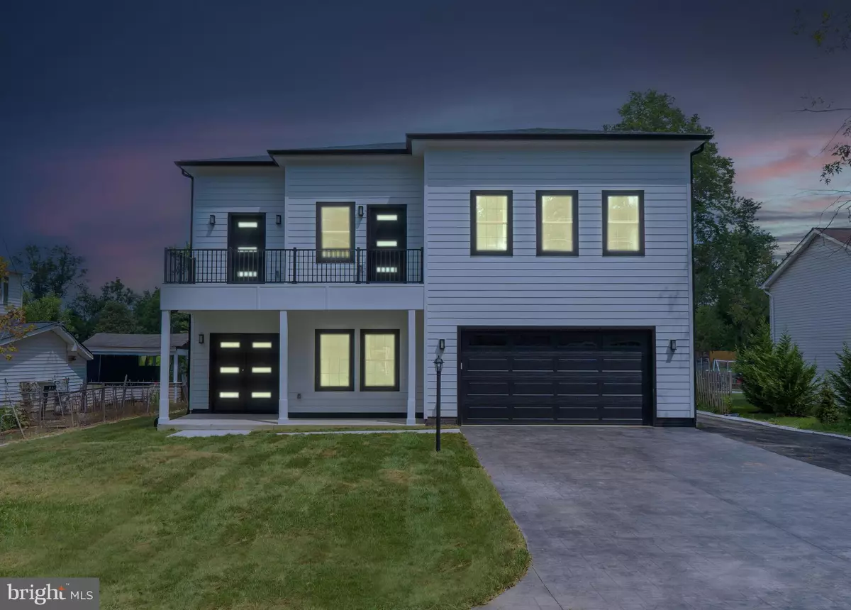 Manassas, VA 20111,8018 LELAND RD