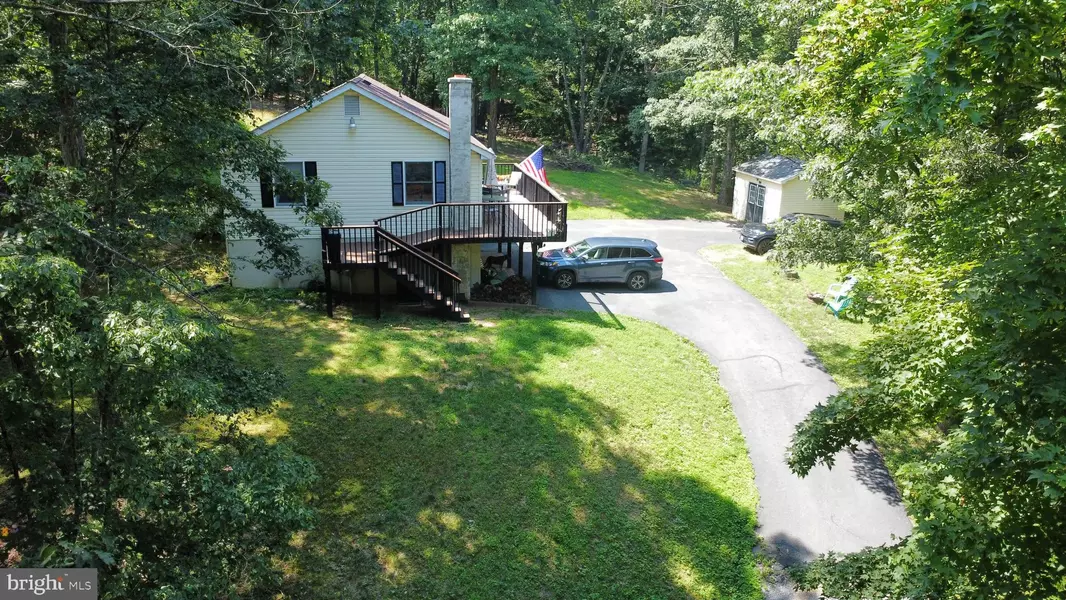 628 DUNHAM DR, Hedgesville, WV 25427