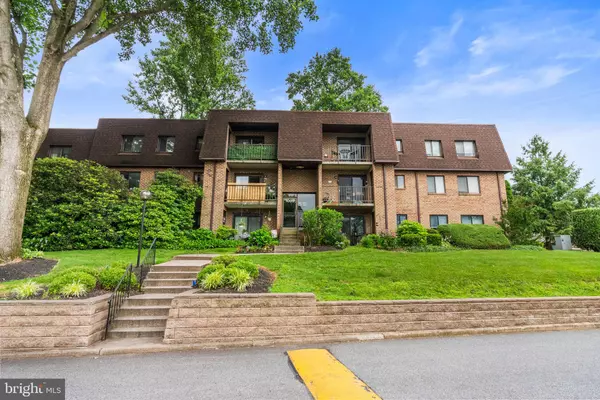 1012 VALLEY DR #1012, West Chester, PA 19382