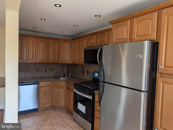 Upper Darby, PA 19082,2232 DERMOND AVE