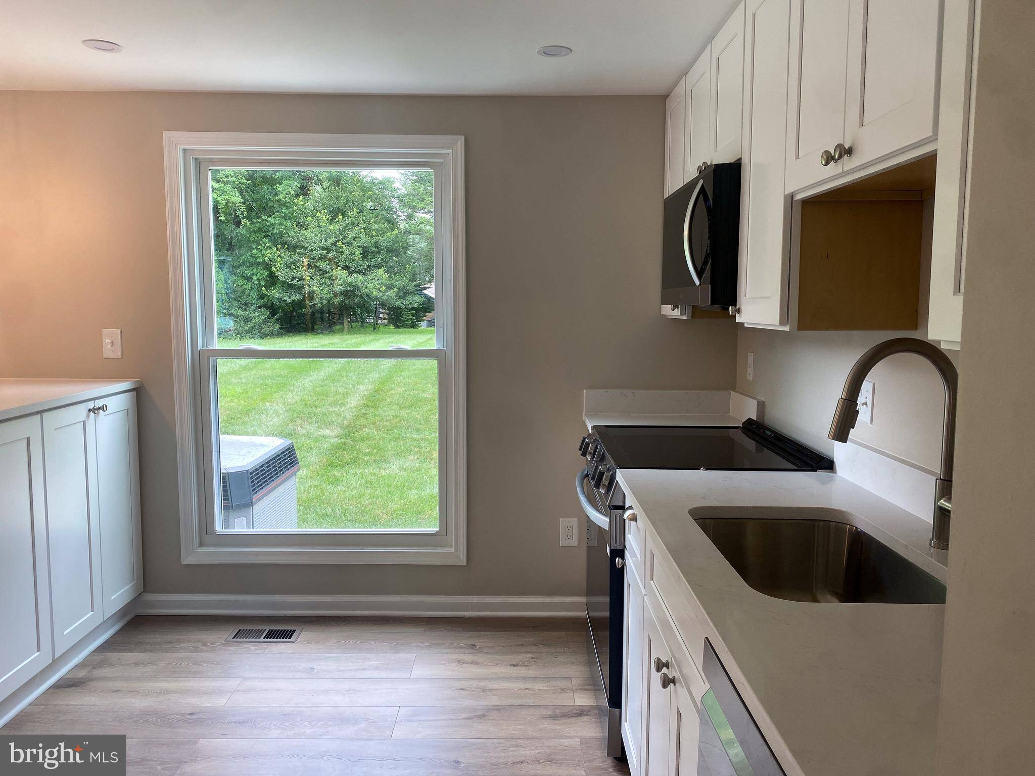 Columbia, MD 21045,9453 PURSUIT CT