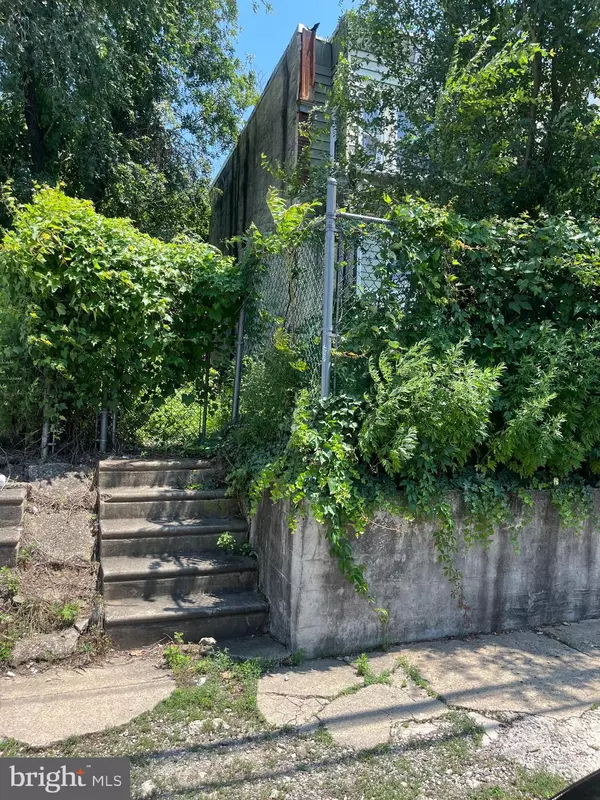 5253 N 10TH ST, Philadelphia, PA 19141