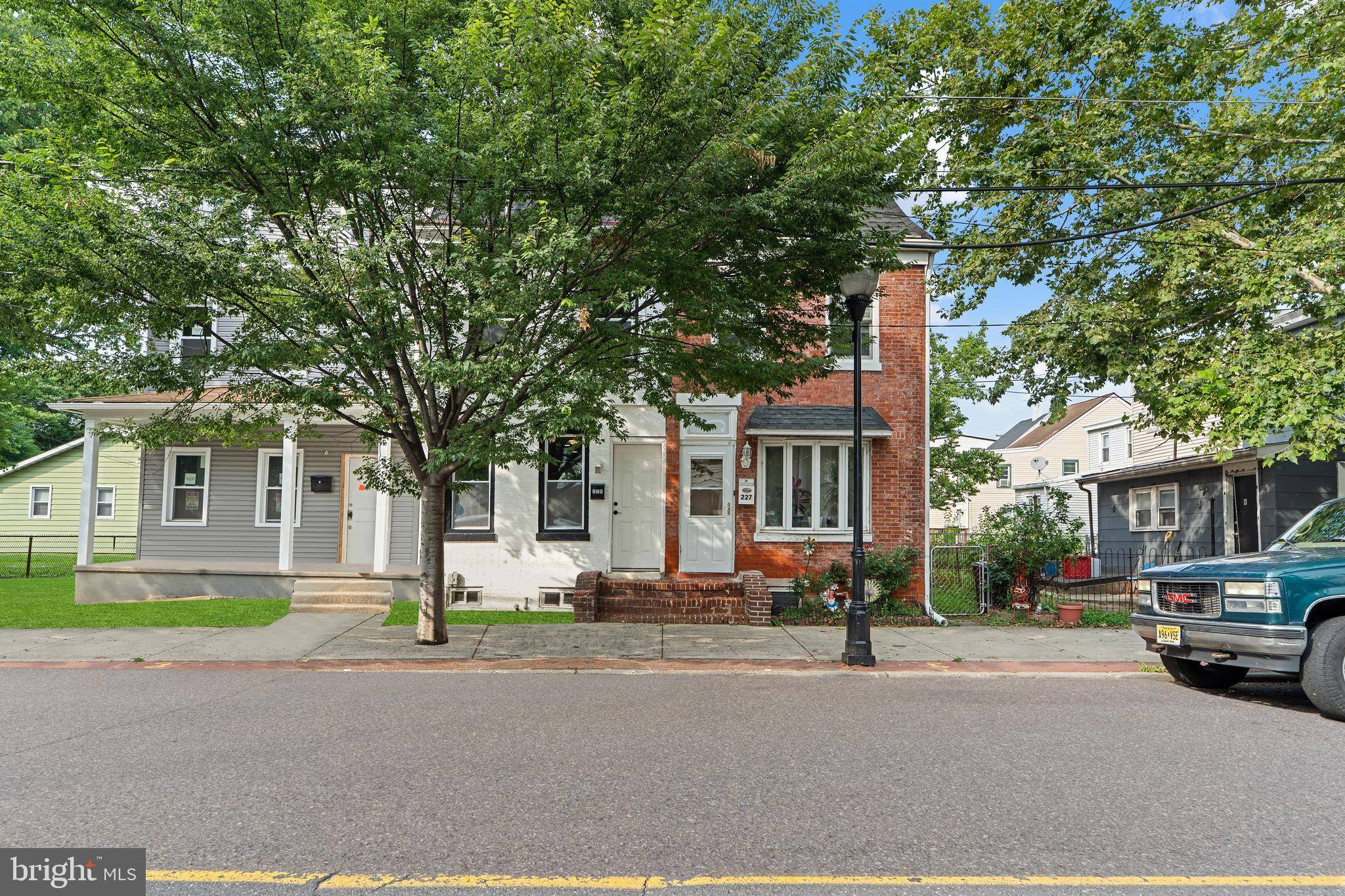 Gloucester City, NJ 08030,225 MARKET ST
