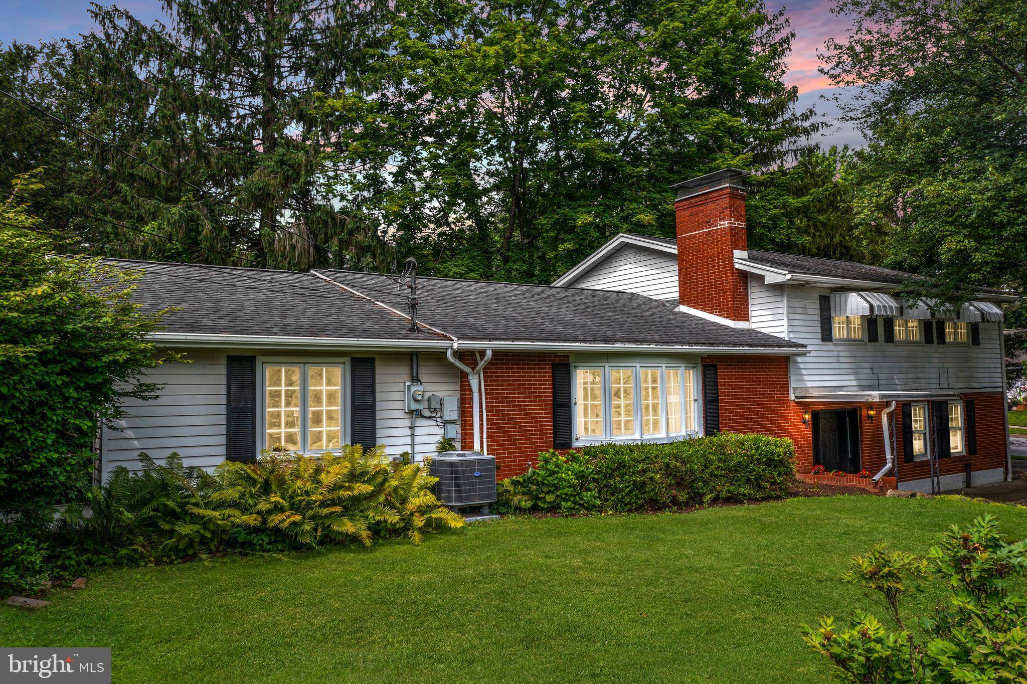 State College, PA 16801,102 W MARYLYN AVE
