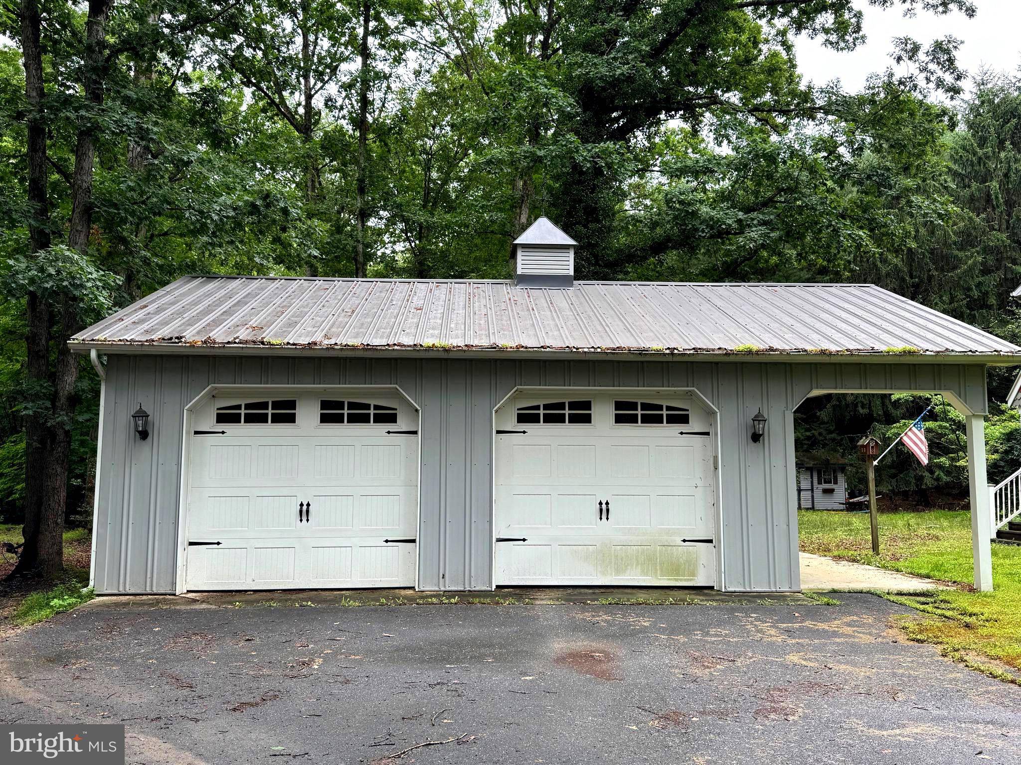 Mullica Hill, NJ 08062,1306 COMMISSIONERS RD