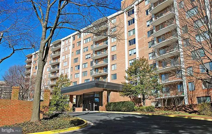 Washington, DC 20016,3101 NEW MEXICO AVE NW #205
