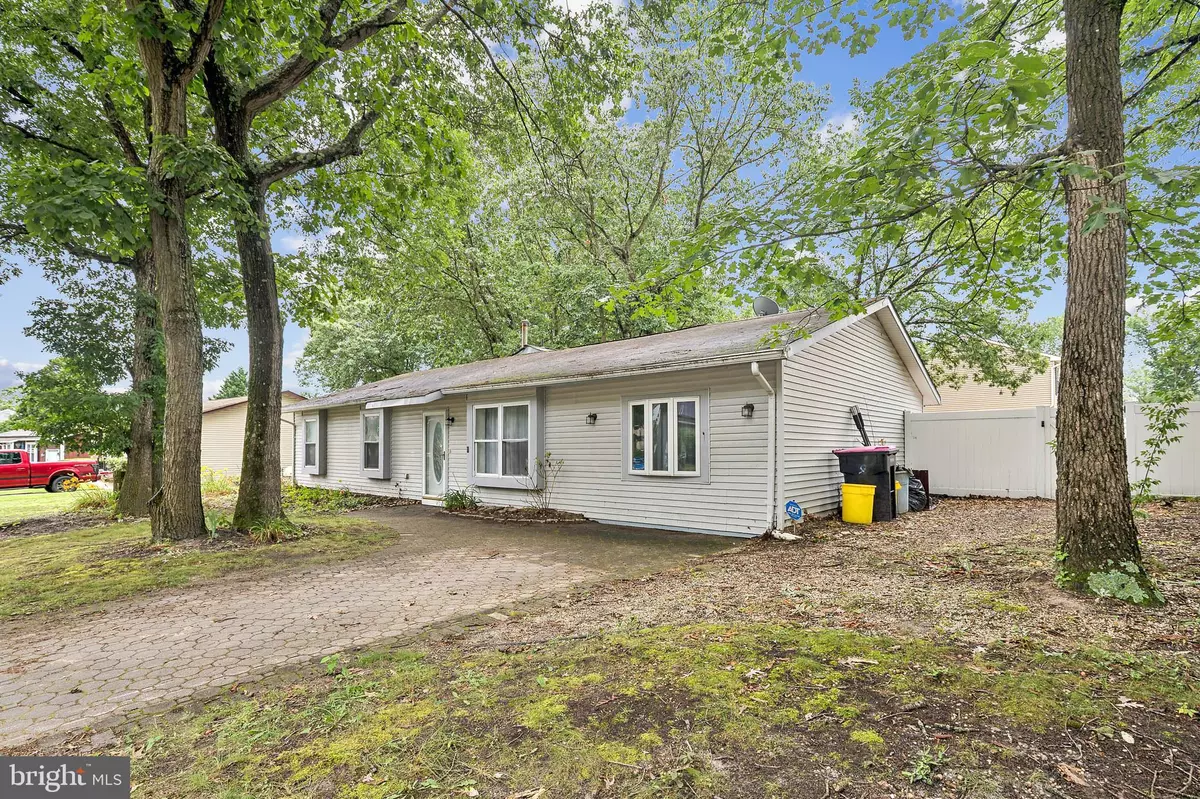 Sicklerville, NJ 08081,20 SUGAR BUSH DR
