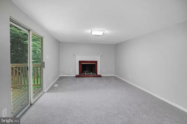 Dumfries, VA 22025,4696 FISHERMANS CV