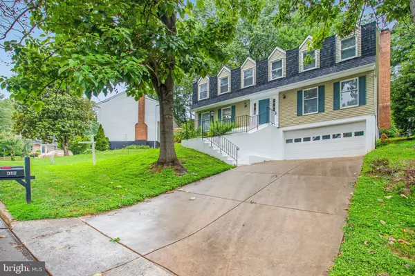 Dumfries, VA 22025,4696 FISHERMANS CV