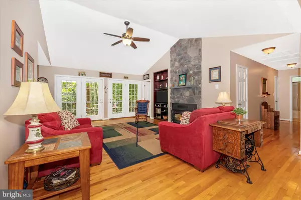New Market, MD 21774,6776 BALMORAL RDG