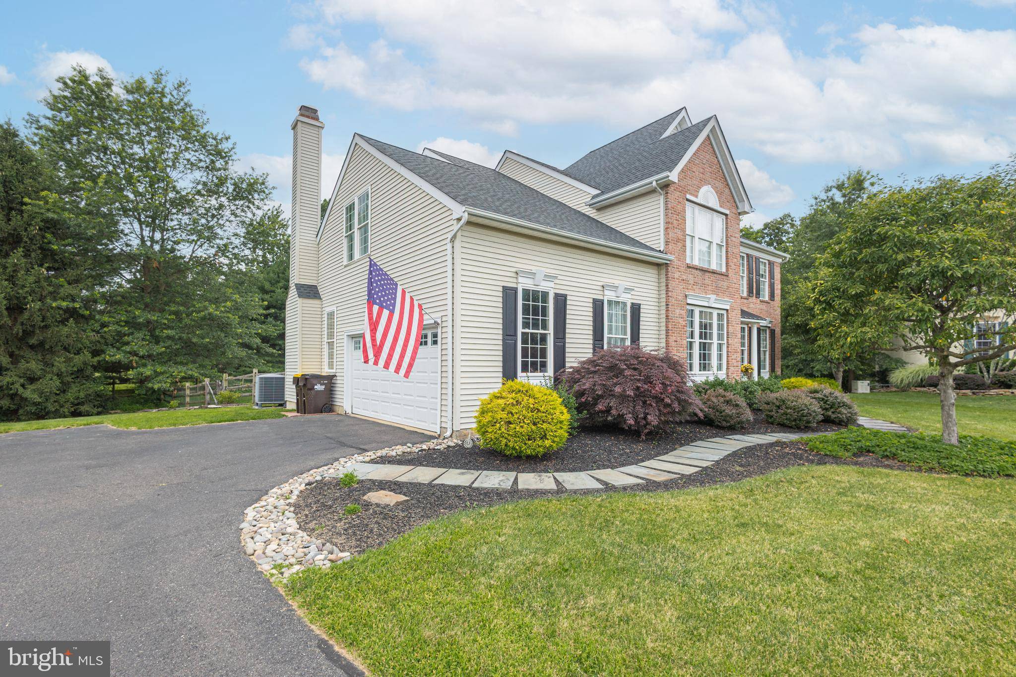 Doylestown, PA 18902,5617 SAGAMORE CT